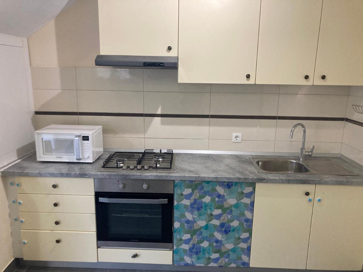 Relax And Explore, Alva Apartment Solin Luaran gambar